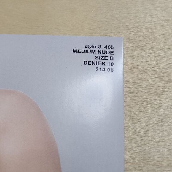 Nordstrom Medium Nude Control Top Pantyhose B - Picture 4 of 5